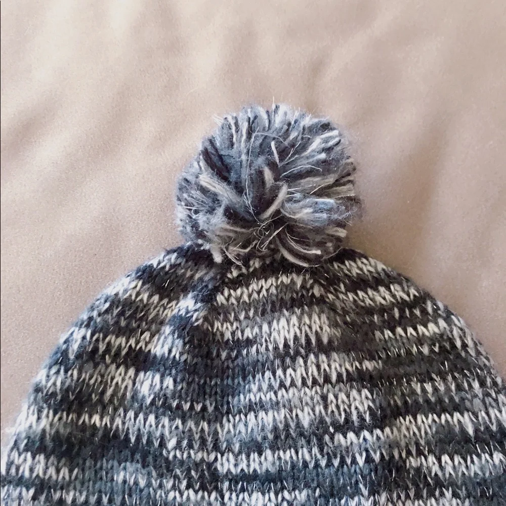 Winter Cozy Pom Pom Hat